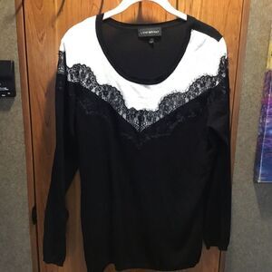 Lane Bryant Women’s Size 14/16 Black and White Lightweight Sweater Top